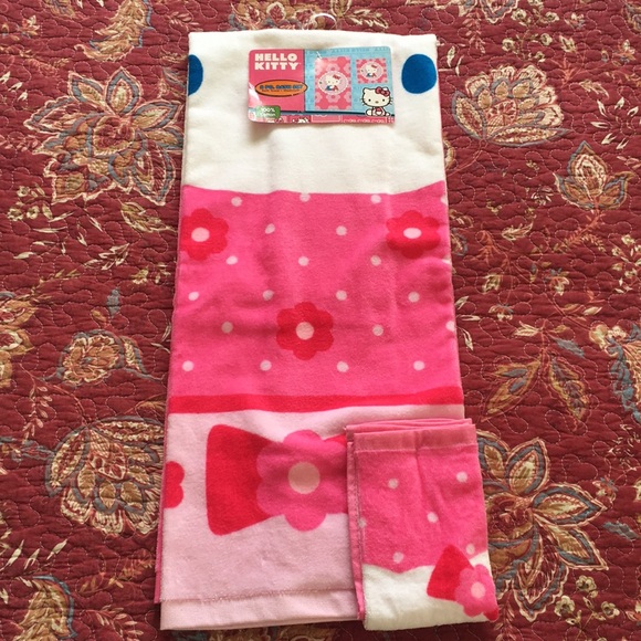 Other - FINAL PRICE Hello Kitty bath towel & washcloth set